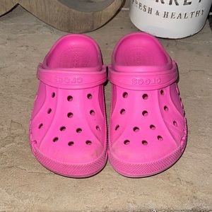 Girls crocs